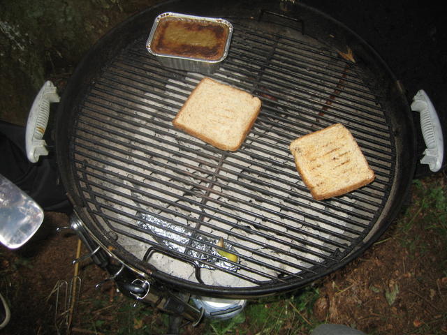 IMG_7626 - Banan, leverpostej og toast the Weber way.JPG