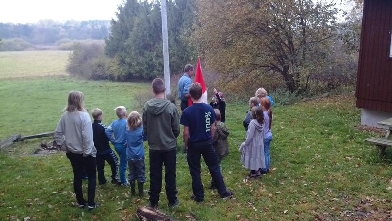 Flaget skal op lørdag morgen