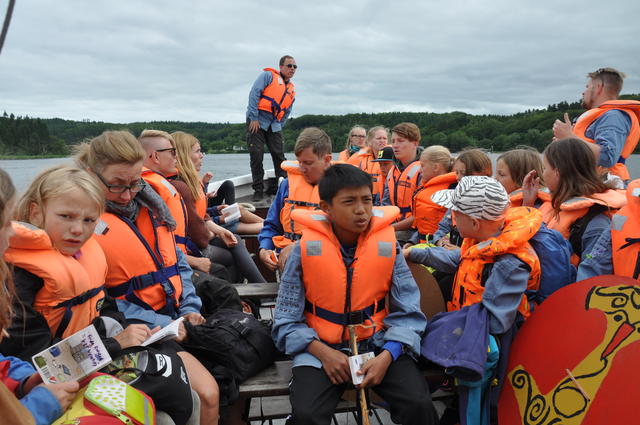 Erik den Barskes slægt på vej på togt