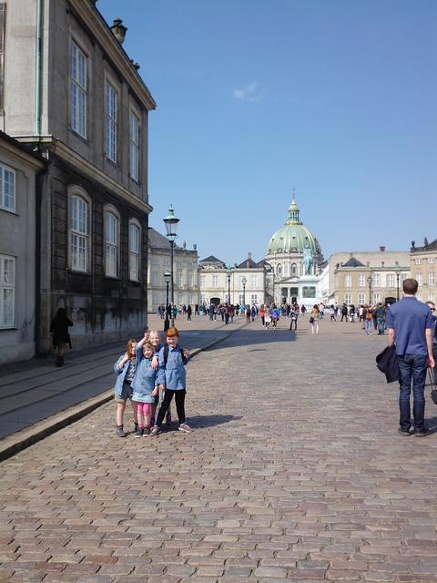 Så nåede vi Amalienborg